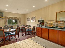 Hotel Baymont Inn & Suites Mattoon  | Mattoon | Illinois | United States 2