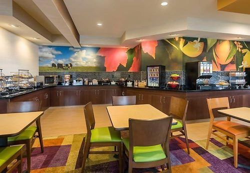 Hotel Fairfield Inn by Marriott  | Jackson | Michigan | United States 13