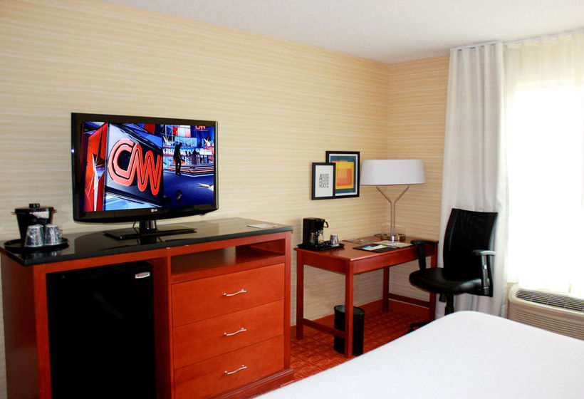 Hotel Fairfield Inn by Marriott Farmington  | Farmington | Michigan | United States 2