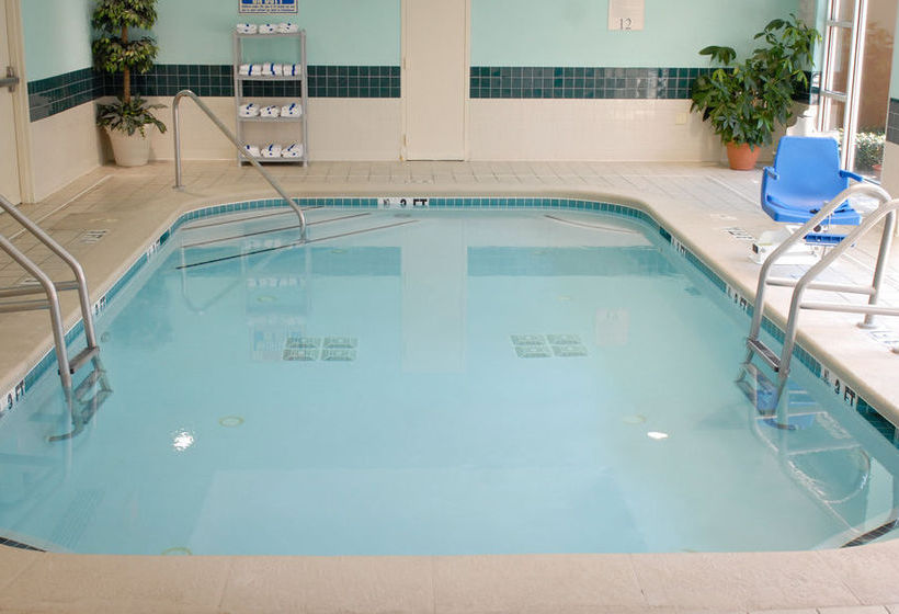 Hotel Fairfield Inn & Suites Atlanta Buckhead  | Atlanta | Georgia | United States 8