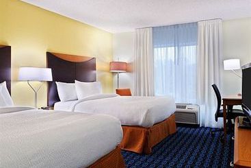 Hotel Fairfield Inn & Suites Charlotte Arrowood  | Charlotte | North Carolina | United States 13