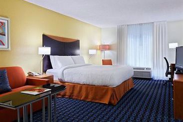 Hotel Fairfield Inn & Suites Charlotte Arrowood  | Charlotte | North Carolina | United States 4