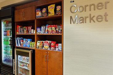 Hotel Fairfield Inn & Suites Charlotte Arrowood  | Charlotte | North Carolina | United States 7