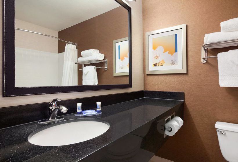 Hotel Fairfield Inn By Marriott West Lansing  | Lansing | Michigan | United States 5