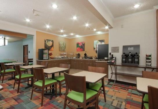 Hotel Fairfield Inn by Marriott Minot  | Minot | North Dakota | United States 12