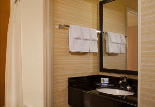 Hotel Fairfield Inn & Suites Austin-University Area  | Austin | Texas | United States 6
