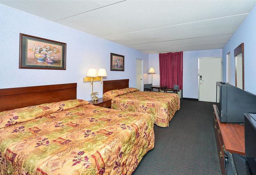Hotel Americas Best Value Inn & Suites-Knoxville  | Knoxville | Tennessee | United States 16