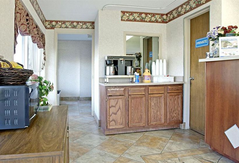 Hotel Americas Best Value Inn & Suites-Knoxville  | Knoxville | Tennessee | United States 5