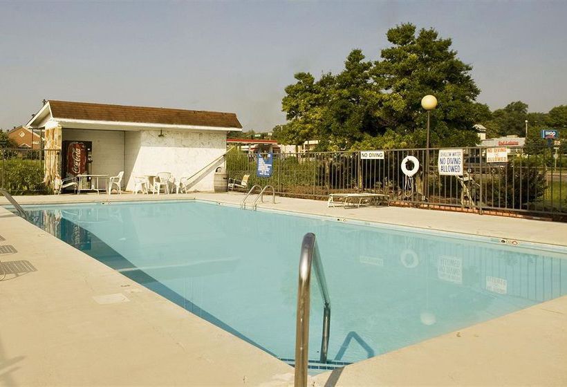 Hotel Americas Best Value Inn & Suites-Knoxville  | Knoxville | Tennessee | United States 8