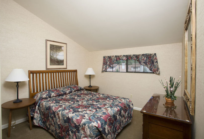 Fernwood Hotel & Resort  | Bushkill | Pennsylvania | United States 7