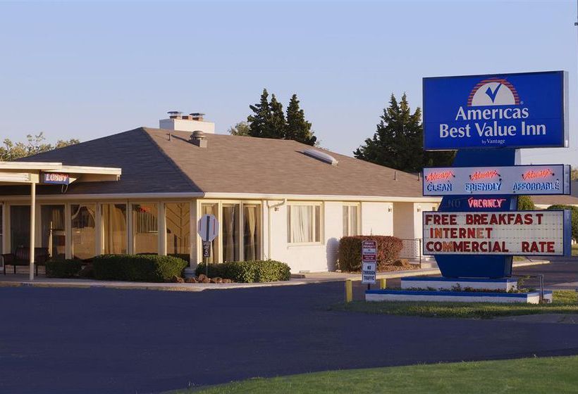 Hotel Americas Best Value Inn Salina  | Salina | Kansas | United States