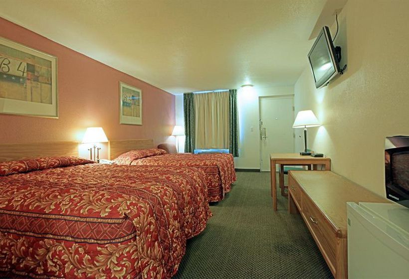 Hotel Americas Best Value Inn Salina  | Salina | Kansas | United States 3