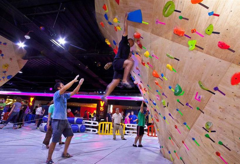 Fitzgeralds Casino Hotel  | Reno | Nevada | United States 10