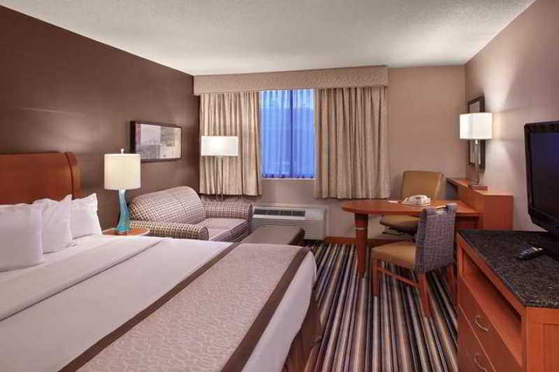 DoubleTree by Hilton Hotel Akron - Fairlawn  | Akron | Ohio | United States 15
