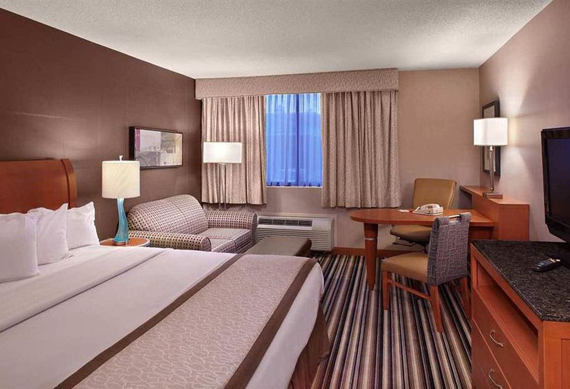 DoubleTree by Hilton Hotel Akron - Fairlawn  | Akron | Ohio | United States 8