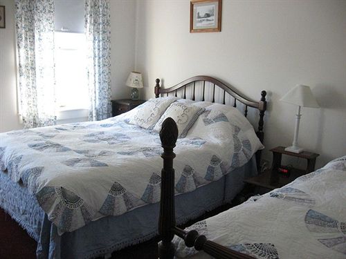 Hotel Frog's Leap Inn  | Londonderry | Vermont | United States 1