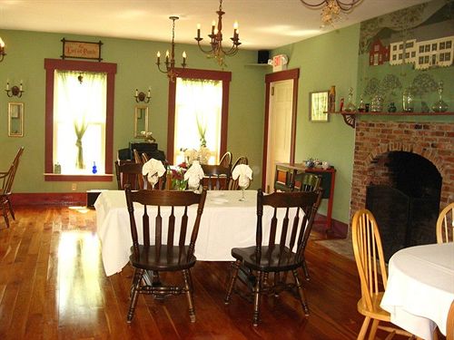 Hotel Frog's Leap Inn  | Londonderry | Vermont | United States 3