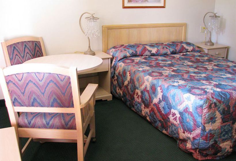 Hotel Frontier Lodge  | Glenwood Springs | Colorado | United States 15