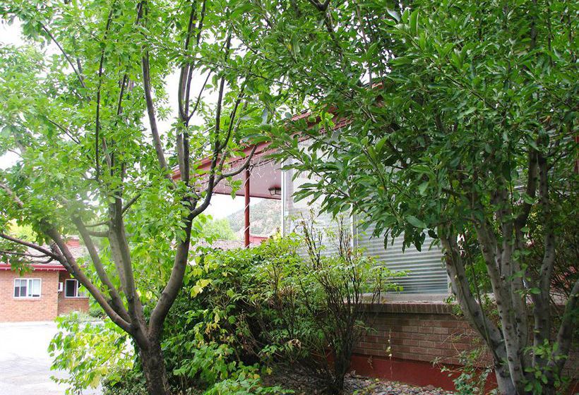 Hotel Frontier Lodge  | Glenwood Springs | Colorado | United States 4