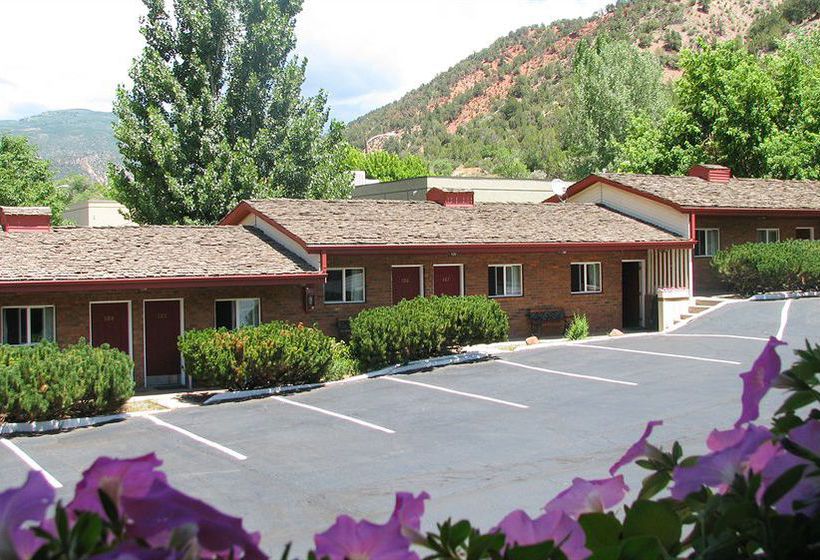 Hotel Frontier Lodge  | Glenwood Springs | Colorado | United States 7