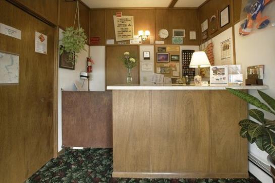 Americas Best Value Inn Gopher Prairie Motel 