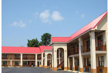 Hotel Scottish Inns Calhoun