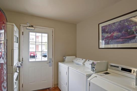 Hotel GuestHouse Suites Lenexa  | Lenexa | Kansas | United States 14