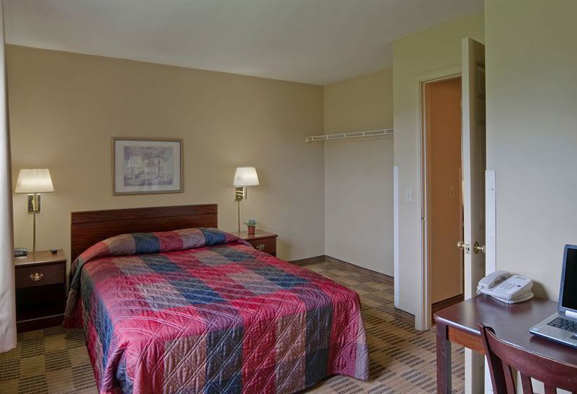 Hotel GuestHouse Suites Lenexa  | Lenexa | Kansas | United States 9