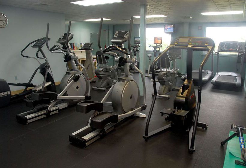 Hotel Gunstock Inn & Fitness Center  | Gilford | New Hampshire | United States 3