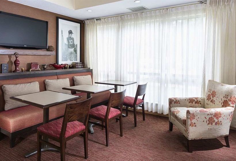 Hotel Hampton Inn Zanesville  | Zanesville | Ohio | United States 17