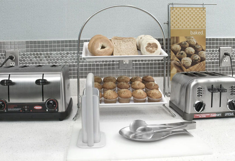 Hotel Hampton Inn Columbia I-26 Harbison Blvd.  | Columbia | South Carolina | United States 16