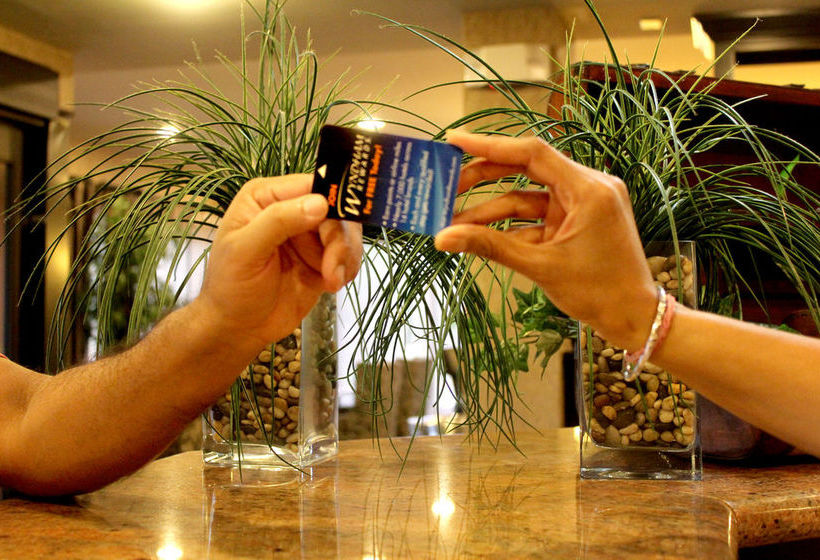 Hotel Hampton Inn Longview  | Longview | Texas | United States 9