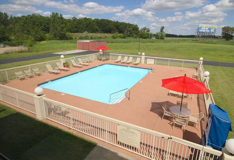 Hotel Country Inn & Suites By Carlson Sandusky South  | Milan | Ohio | Hotel negli Stati Uniti 14