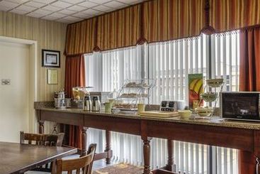 Hotel Hampton Inn Paris Ky Lake Area  | Paris | Tennessee | United States 19