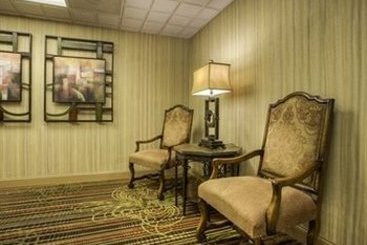 Hotel Hampton Inn Paris Ky Lake Area  | Paris | Tennessee | United States 3