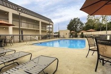 Hotel Hampton Inn Paris Ky Lake Area  | Paris | Tennessee | United States 9