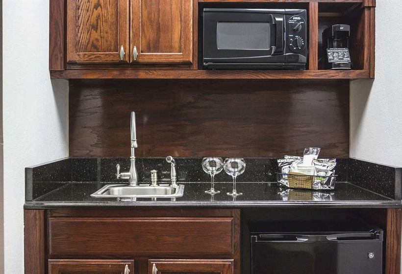 Hotel Hampton Inn Selma Smithfield I-95  | Selma | North Carolina | United States 8