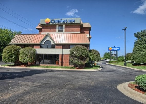 Hotel Comfort Inn Near Greenfield Village Dearborn Michigan