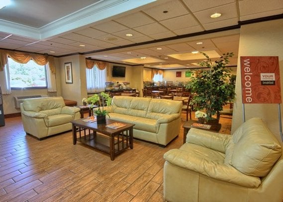 Hotel Comfort Inn Near Greenfield Village  | Dearborn | Michigan | United States 6