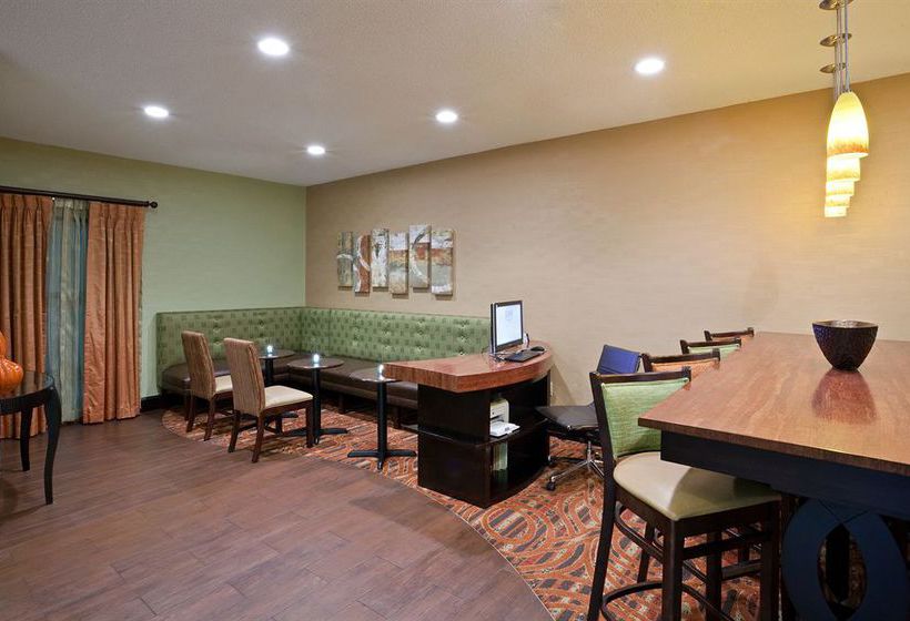 Hotel Hampton Inn Elkhart  | Elkhart | Indiana | United States 13