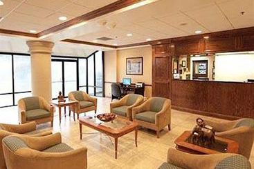 Hotel Baymont Inn & Suites Gainesville  | Alexandria | Louisiana | United States 9