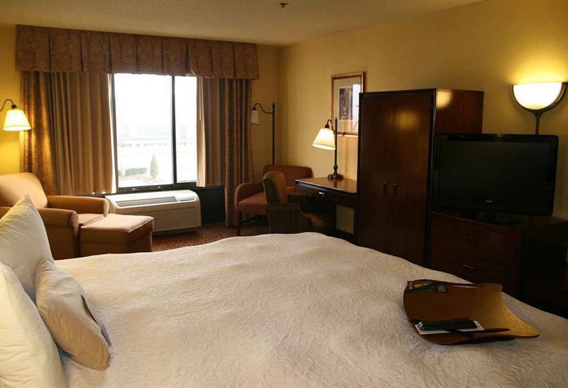 Hotel Hampton Inn Portland East  | Portland | Oregon | United States 19