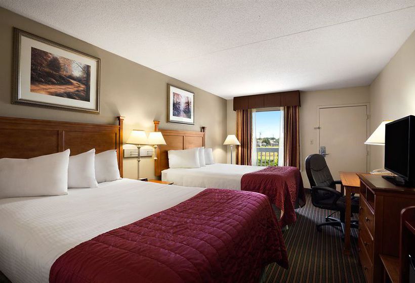 Hotel Baymont Inn & Suites Hays  | Hays | Kansas | United States 4