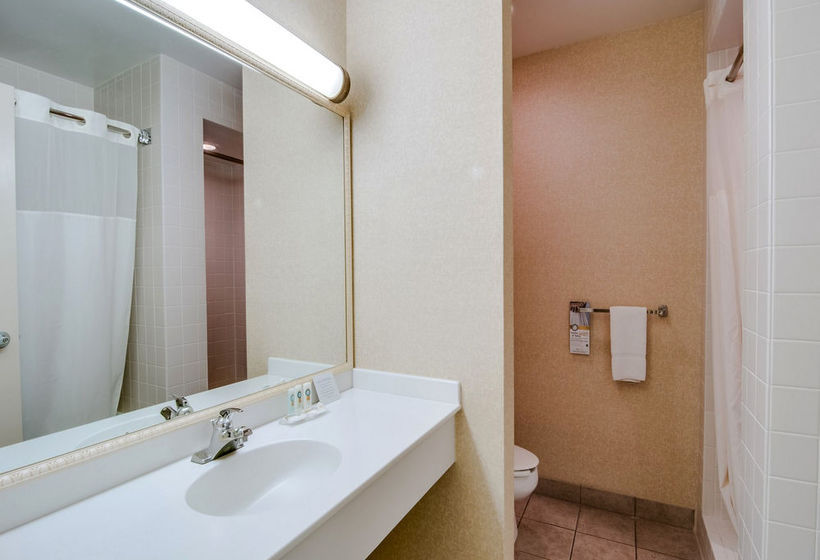 Hotel Quality Inn Tanglewood  | Roanoke | Virginia | United States 10