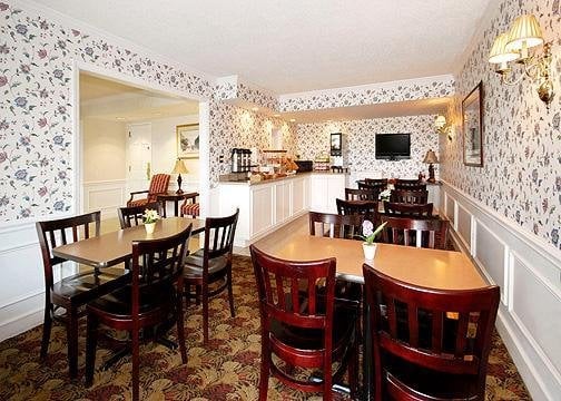 Hotel Quality Inn Tanglewood  | Roanoke | Virginia | United States 15