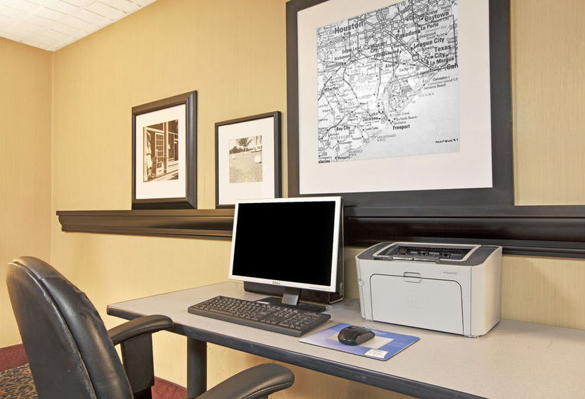 Hotel Baymont Inn & Suites Houston- Sam Houston Parkway  | Houston | Texas | United States 12