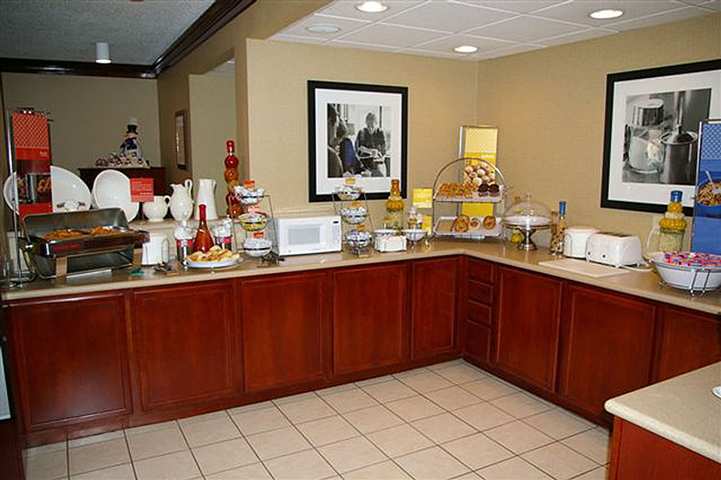 Hotel Hampton Inn Lynchburg  | Lynchburg | Virginia | United States 10