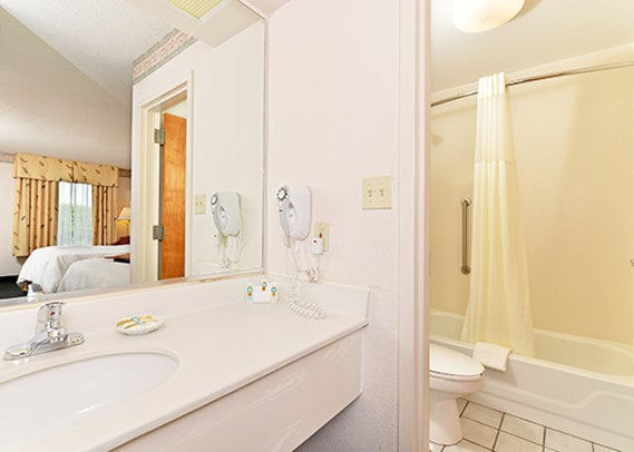 Hotel Hampton Inn Lynchburg  | Lynchburg | Virginia | United States 9