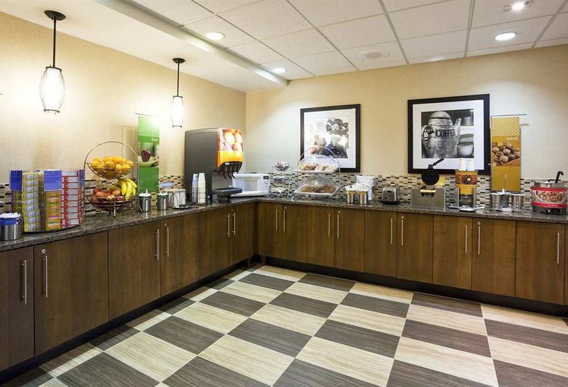 Hotel Hampton Inn Rockford  | Rockford | Illinois | United States 10