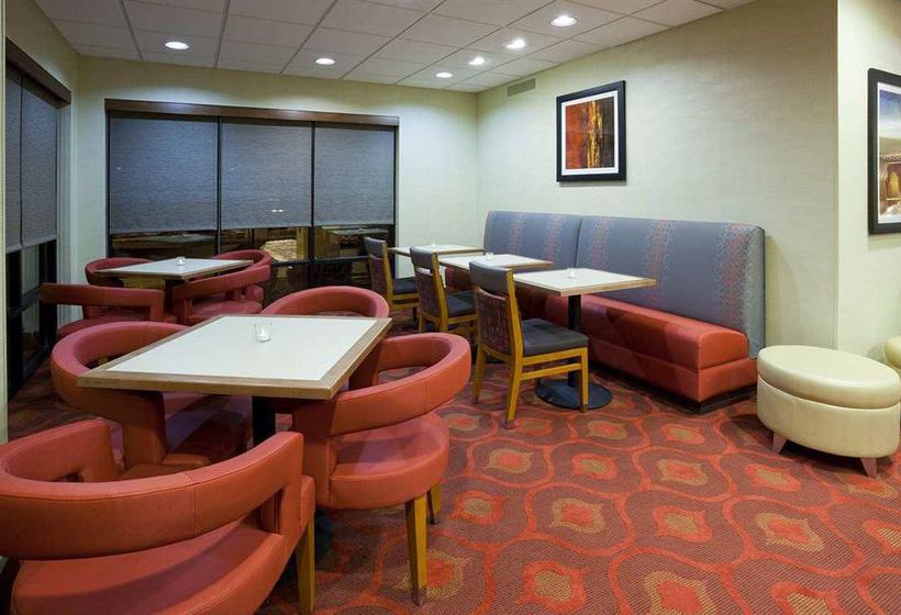 Hotel Hampton Inn Rockford  | Rockford | Illinois | United States 6